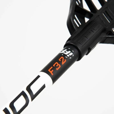 Unihoc EPIC Composite 32 Innebandyklubbe Høyre 83 Cm, Hvit/Svart 4 Unihoc EPIC Composite 32 Innebandyklubbe Høyre 83 Cm, Hvit/Svart - Bilde 2