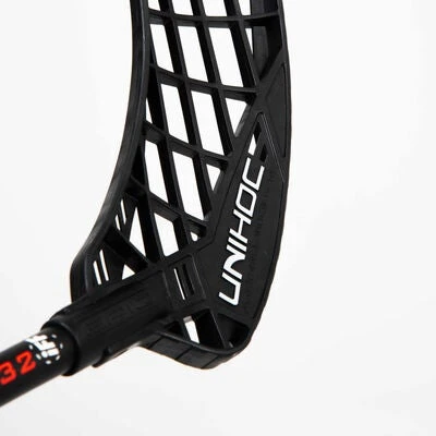 Unihoc EPIC Composite 32 Innebandyklubbe Høyre 83 Cm, Hvit/Svart 5 Unihoc EPIC Composite 32 Innebandyklubbe Høyre 83 Cm, Hvit/Svart - Bilde 3