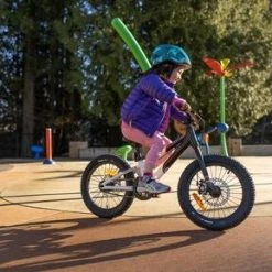 Lazer Nutz KC Sykkelhjelm, Dragons -Syklers Butikk BLC2227891197 1729 3b