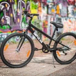 Impulse Storm Barnesykkel 24 Tommer, Svart -Syklers Butikk E2020 2402 2505 3a