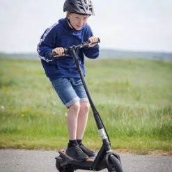 Impulse Electric Scooter 200W, Svart -Syklers Butikk HP106E 2747 3c